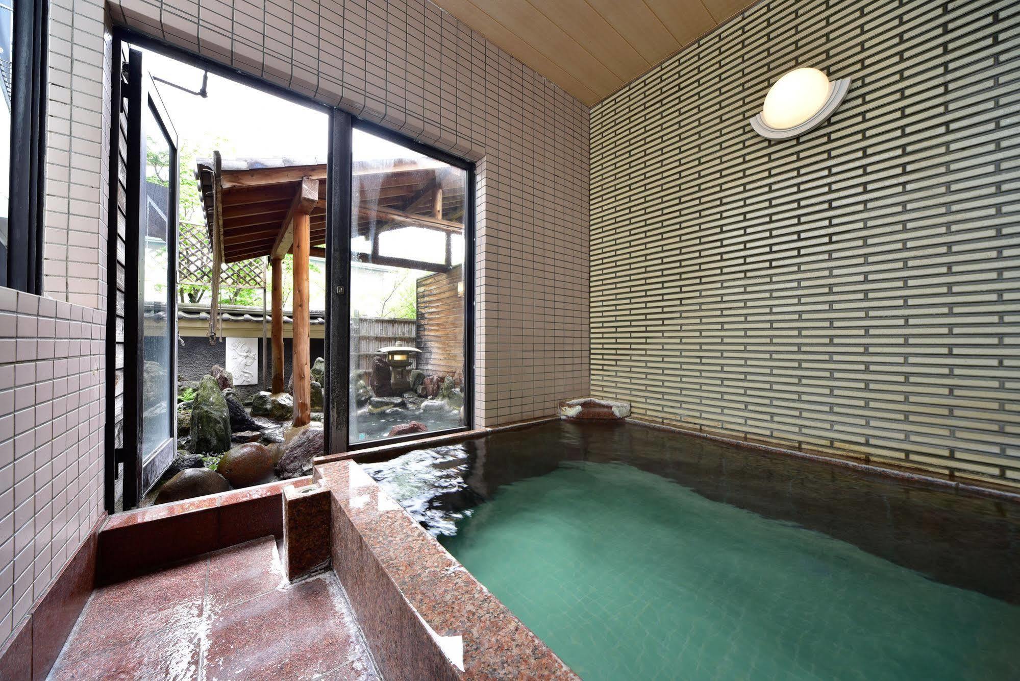 ホテル 清重館 草津市 エクステリア 写真